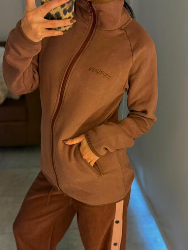 Campera frisada