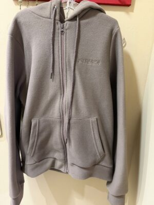 Campera polar con capucha